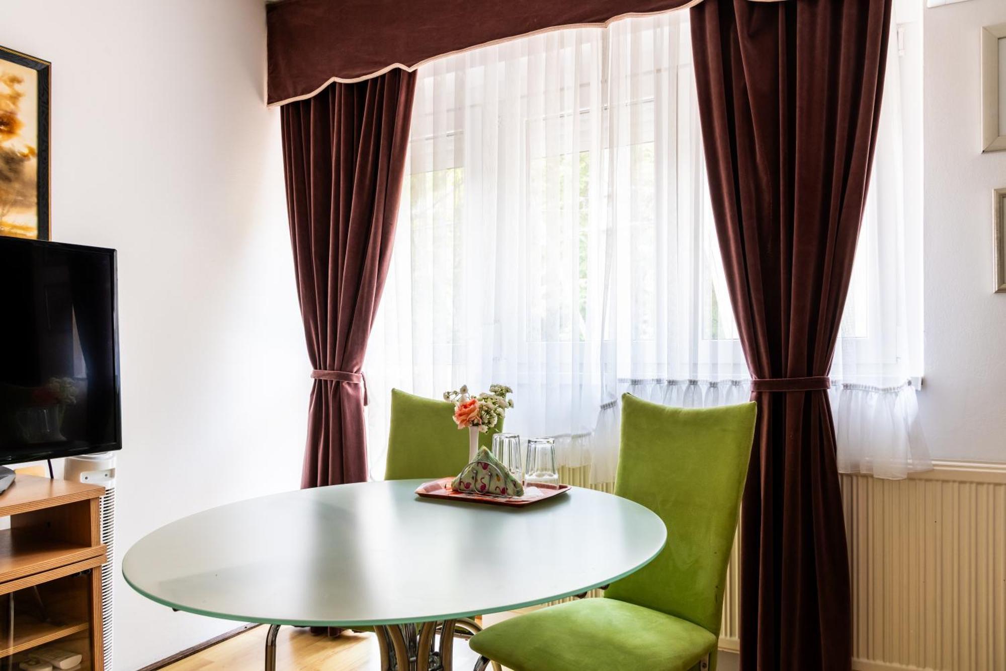 Magdalena Apartmanház Keszthely Exterior foto