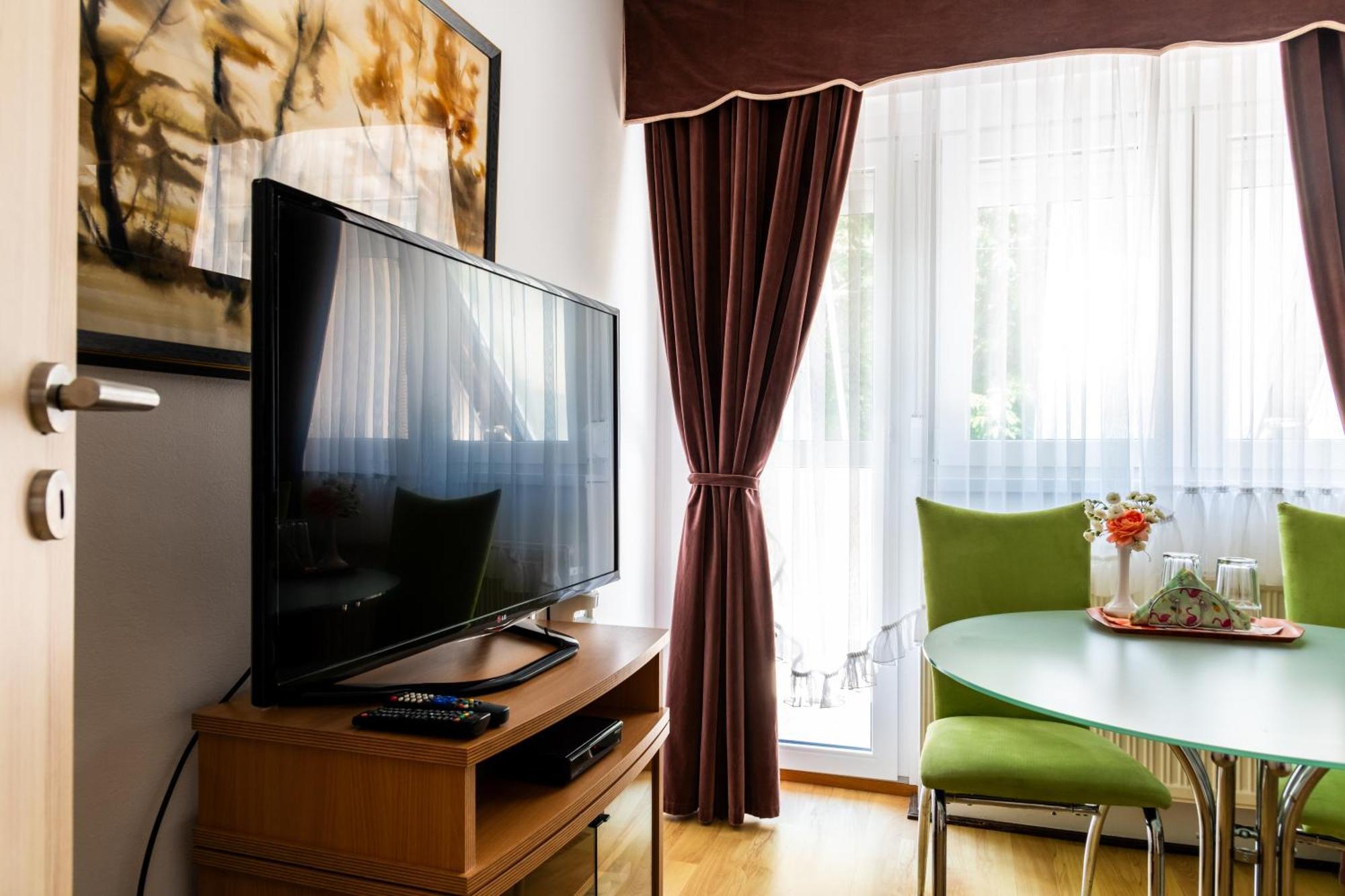 Magdalena Apartmanház Keszthely Exterior foto