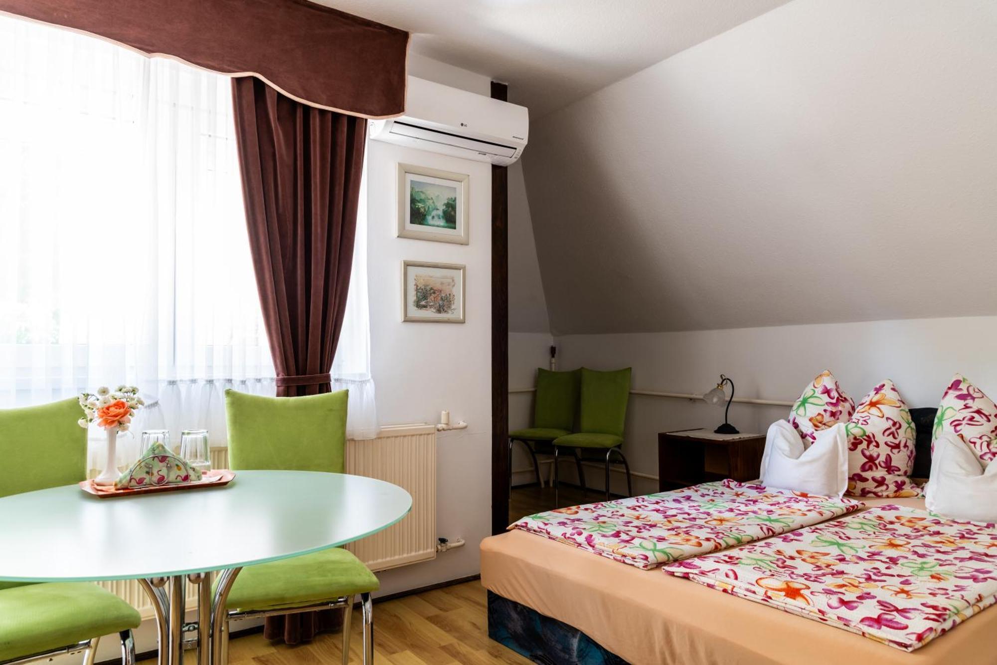 Magdalena Apartmanház Keszthely Exterior foto