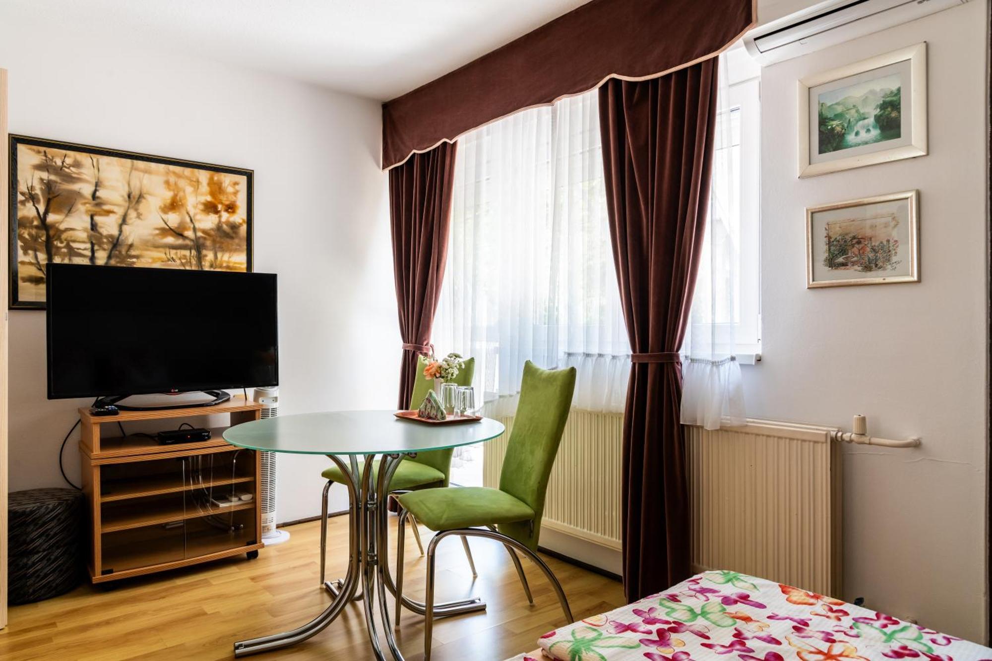 Magdalena Apartmanház Keszthely Exterior foto